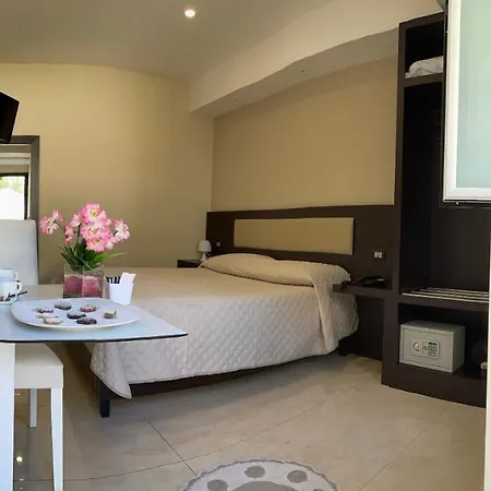 Grand Royal 4* Помпеї