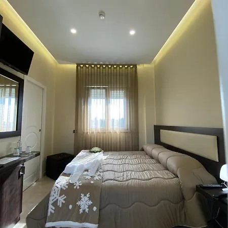 Готель Grand Royal 4*