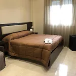 Grand Royal Hotel