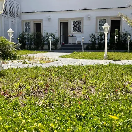 Grand Royal Hotel 4*