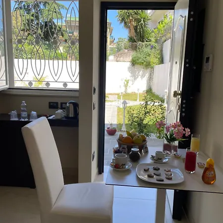 Grand Royal Отель 4*