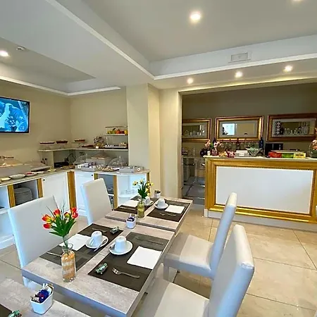 Grand Royal Hotel Pompeja