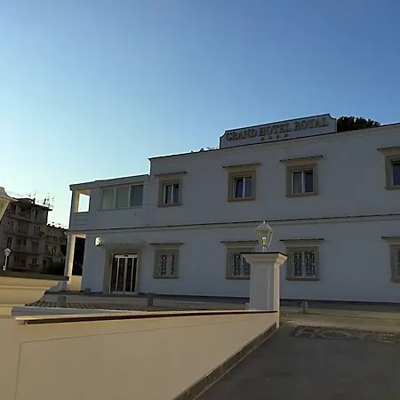 Hotel Grand Royal Pompeja