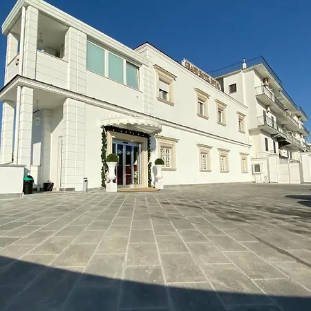 Szálloda Grand Royal 4*