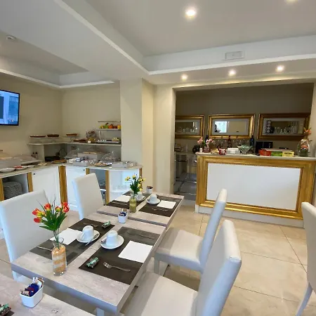 Grand Royal 4*