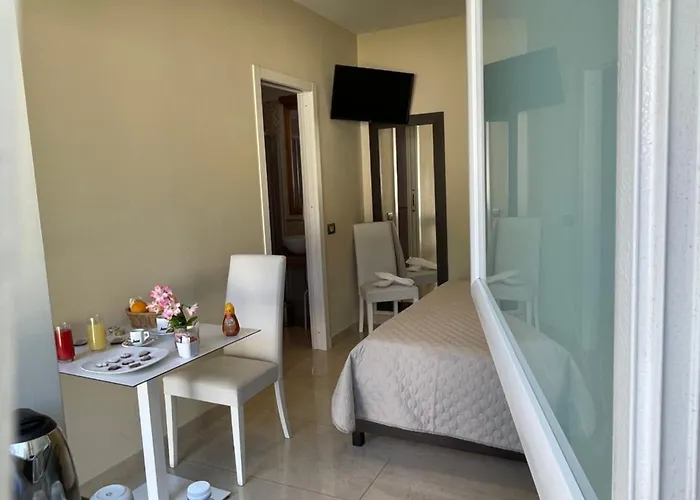 Grand Royal Hotel 4*