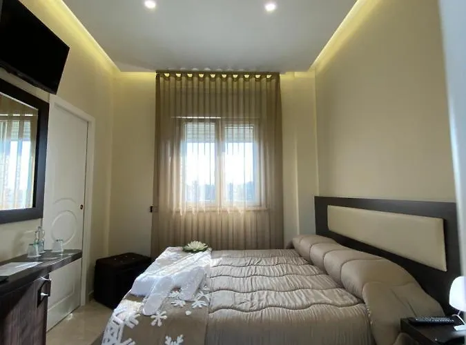 Hotel Grand Royal 4*